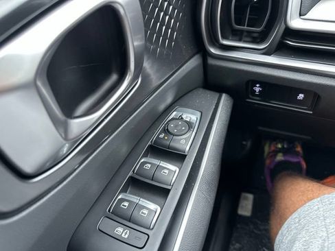 New 2026 Kia Sorento LX FWD image 42