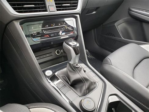 New 2025 Volkswagen Taos SEL image 11