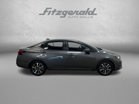 Used 2024 Nissan Versa SV FWD image 8