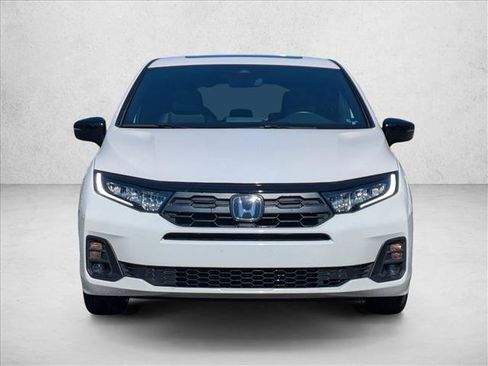 Used 2025 Honda Odyssey Sport-L image 2