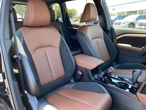 New 2026 Subaru Forester Touring AWD/4WD image 9