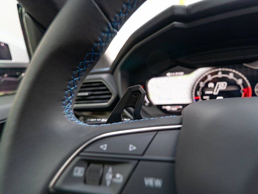 Used 2024 Lamborghini Urus S AWD/4WD image 13