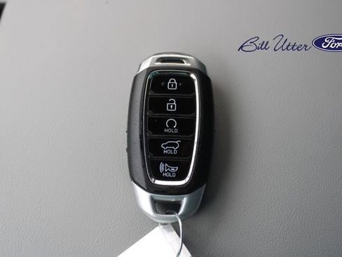 Used 2022 Hyundai Palisade SEL w/ Premium Package FWD image 26