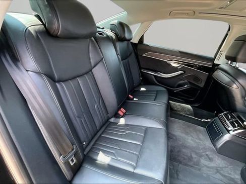 Used 2023 Audi A8 L 3.0T AWD/4WD image 29