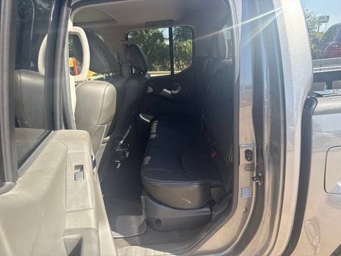 Used 2016 Nissan Frontier PRO-4X w/ Pro-4x Luxury Package AWD/4WD image 14