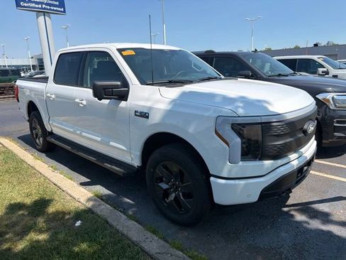 Used 2025 Ford F150 Lightning Flash AWD/4WD image 1
