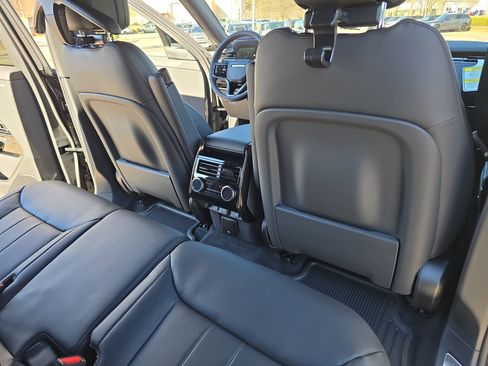 New 2026 Land Rover Range Rover Sport SE image 11