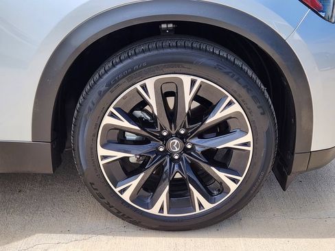 Used 2024 MAZDA CX-90 Plug-In Hybrid w/ Premium Pkg AWD/4WD image 16
