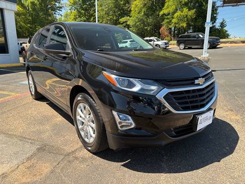 Used 2021 Chevrolet Equinox LT FWD image 4