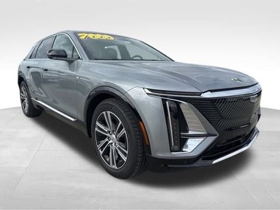 New 2025 Cadillac Lyriq Luxury