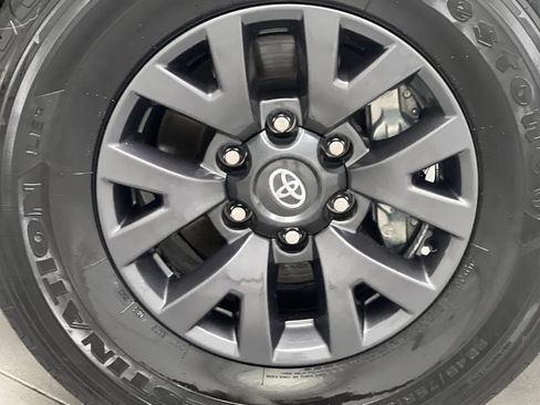 Used 2023 Toyota Tacoma SR5 w/ Technology Package AWD/4WD image 64