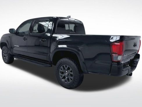 Certified 2023 Toyota Tacoma SR5 w/ Technology Package image 9