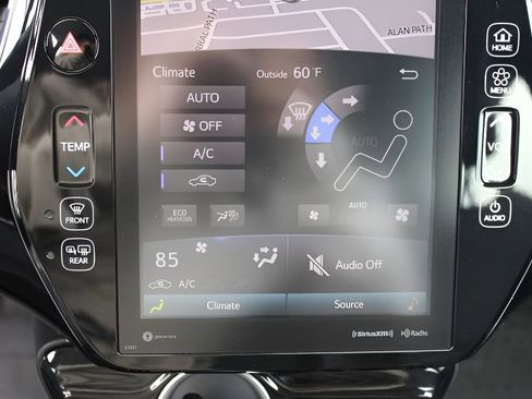 Certified 2022 Toyota Prius Prime XLE FWD image 16