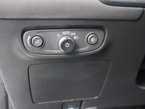 Used 2023 Buick Encore GX Preferred w/ Cold Weather Comfort Package FWD image 14