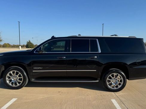 Used 2018 GMC Yukon XL Denali w/ Open Road Package image 9
