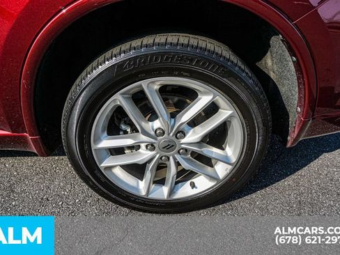 Used 2024 Dodge Durango GT AWD/4WD image 17