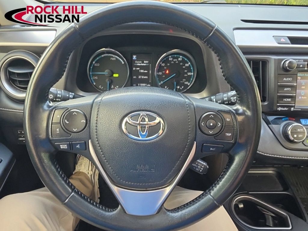 Used 2017 Toyota RAV4 XLE w/ All Weather Liner Package AWD/4WD image 18