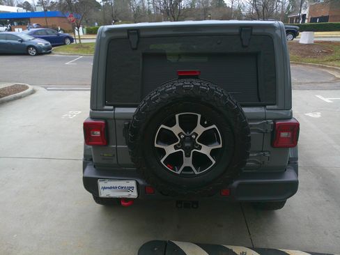 Used 2021 Jeep Wrangler Unlimited Rubicon AWD/4WD image 11