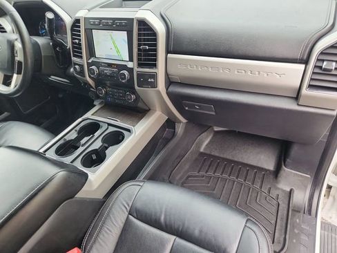 Used 2020 Ford F350 Lariat w/ Lariat Ultimate Package AWD/4WD image 29