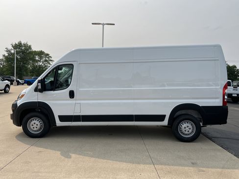 New 2025 RAM ProMaster 3500 w/ Convenience Group image 9