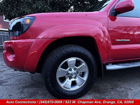 Used 2005 Toyota Tacoma PreRunner image 32