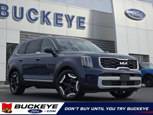 Used 2025 Kia Telluride S FWD image 1