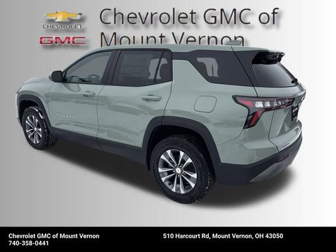 New 2026 Chevrolet Equinox LT image 3