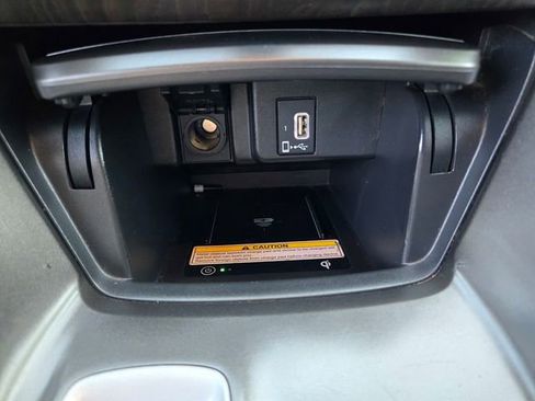 Used 2019 Honda Accord Touring image 15