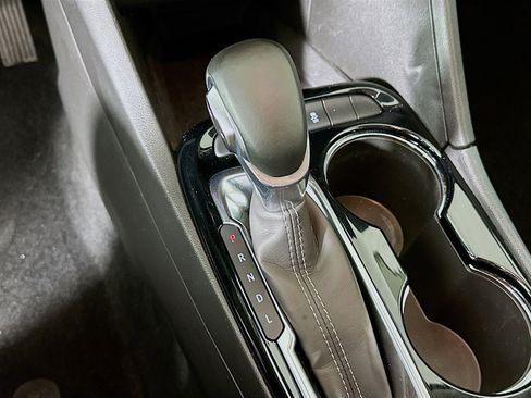 Used 2025 Buick Encore GX Preferred image 24