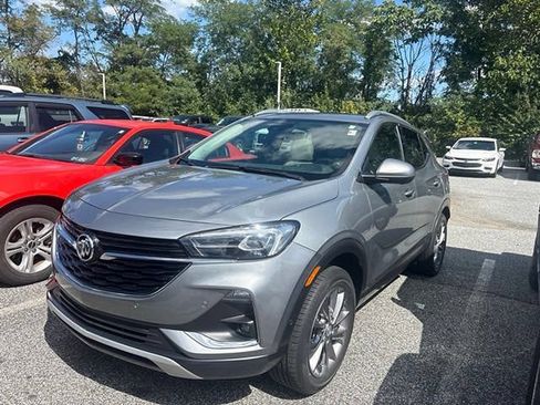 Used 2023 Buick Encore GX Essence w/ Advanced Technology Package AWD/4WD image 19
