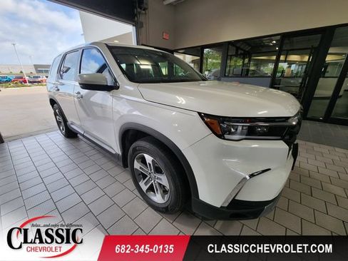 Used 2025 Honda Pilot EX-L image 1