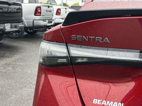 Used 2026 Nissan Sentra SR w/ Floor Mat Package FWD image 10