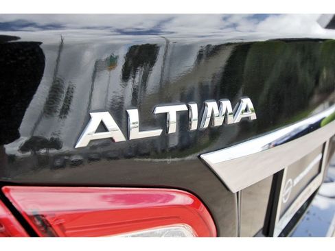 Used 2016 Nissan Altima 2.5 SL w/ 2.5 Technology w/LED Package FWD image 28