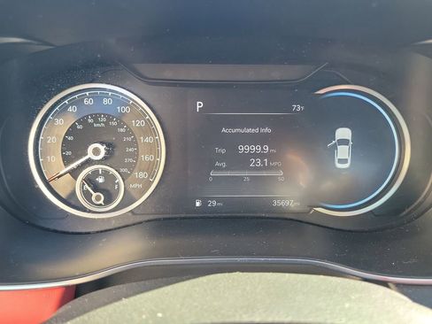 Used 2023 Genesis G70 2.0T w/ Sport Prestige Package image 28