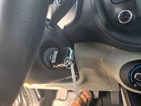 New 2025 Kia Soul LX image 17