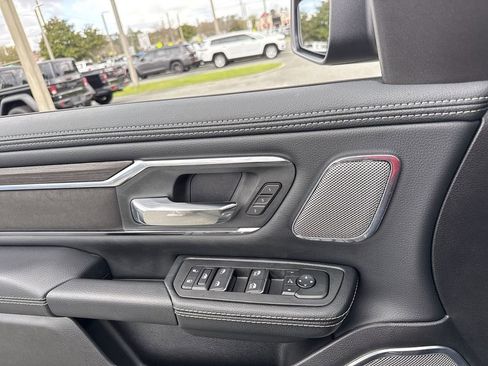 New 2026 RAM 1500 Laramie AWD/4WD image 12