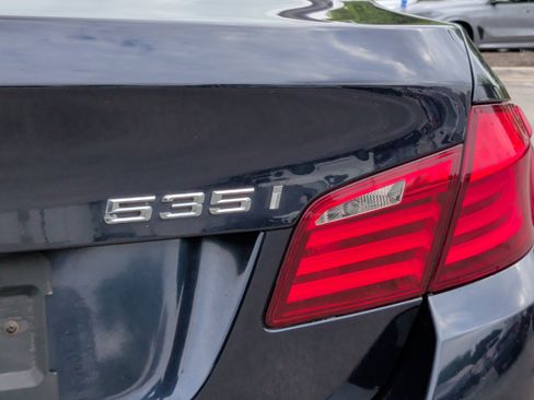 Used 2012 BMW 535i xDrive Sedan image 11