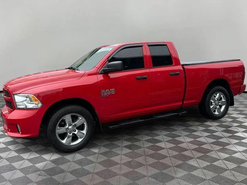 Used 2019 RAM 1500 Express w/ Express Value Package AWD/4WD image 2