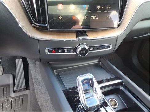 New 2026 Volvo XC60 T8 Plus w/ Protection Package Premier image 20