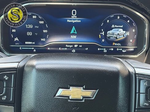 Used 2023 Chevrolet Silverado 1500 LT AWD/4WD image 25