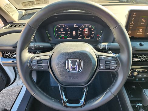 Used 2026 Honda Accord EX-L image 9