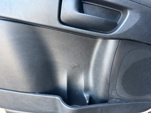 Used 2025 RAM ProMaster 1500 w/ Safety Group FWD image 11