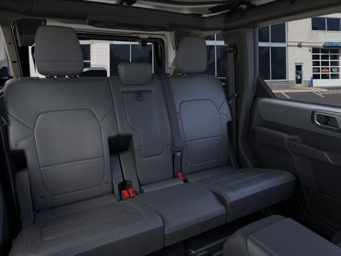 New 2026 Ford Bronco Big Bend w/ Black Diamond Package image 11