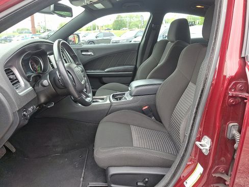 Used 2022 Dodge Charger GT image 15