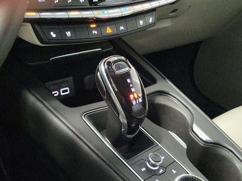 Certified 2022 Cadillac XT4 Premium Luxury w/ Technology Package FWD image 28