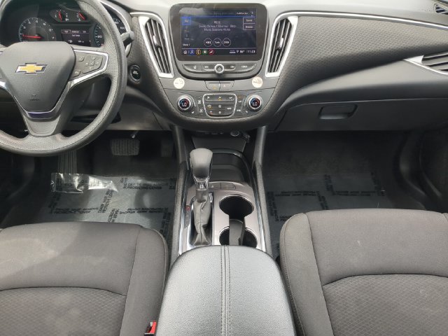Used 2025 Chevrolet Malibu LT FWD image 17