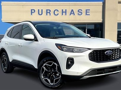 New 2026 Ford Escape Platinum w/ Premium Technology Package