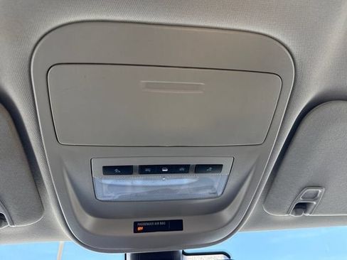 Used 2021 Chevrolet Colorado LT w/ Fleet Safety Package RWD image 25