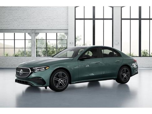 New 2026 Mercedes-Benz E 450 4MATIC Sedan image 38