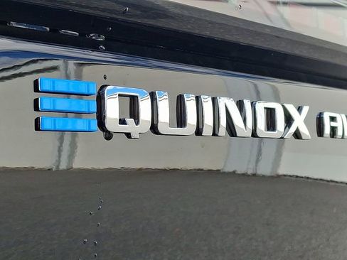 New 2026 Chevrolet Equinox EV LT image 11